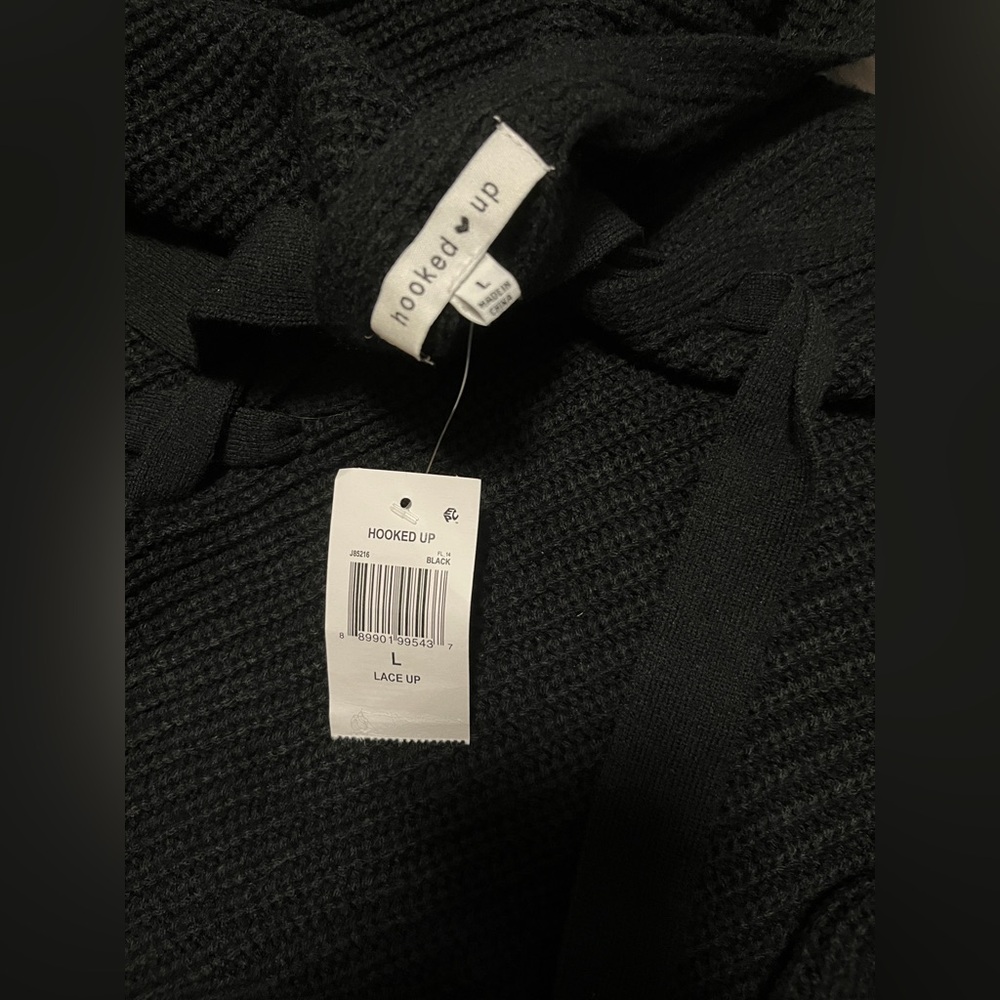 Hooked Up Women’s Black Large Lace Up Chunky Knit Long Sleeves Sweater - Picture 5 of 8